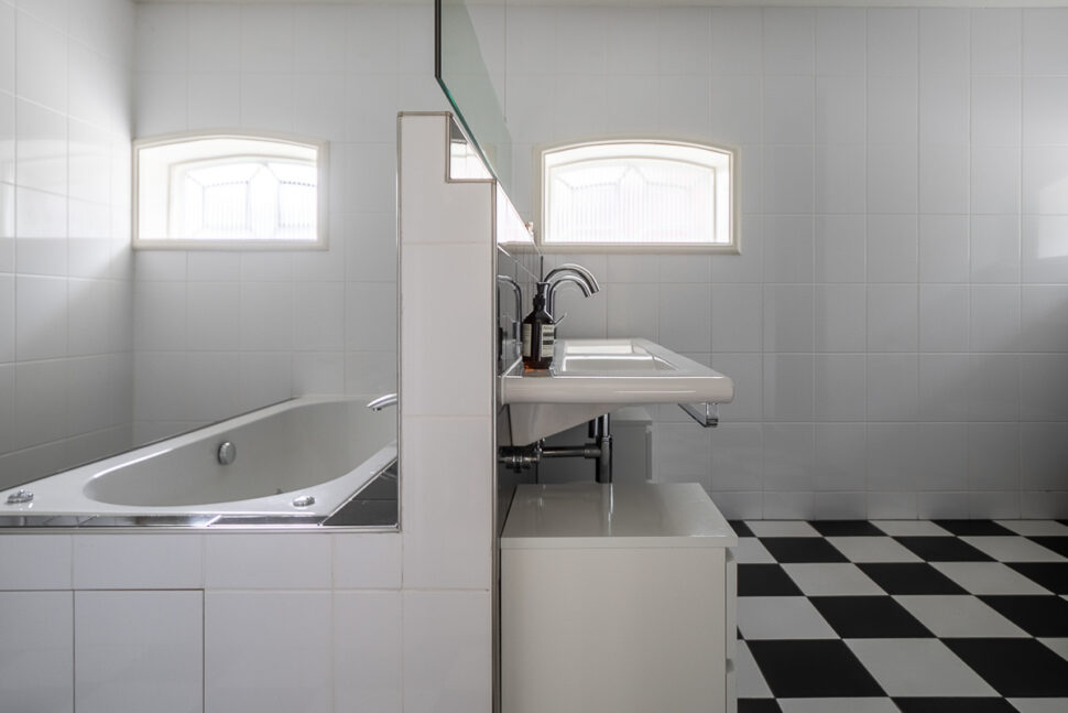 Deurningen, Nieuwe Grensweg 13