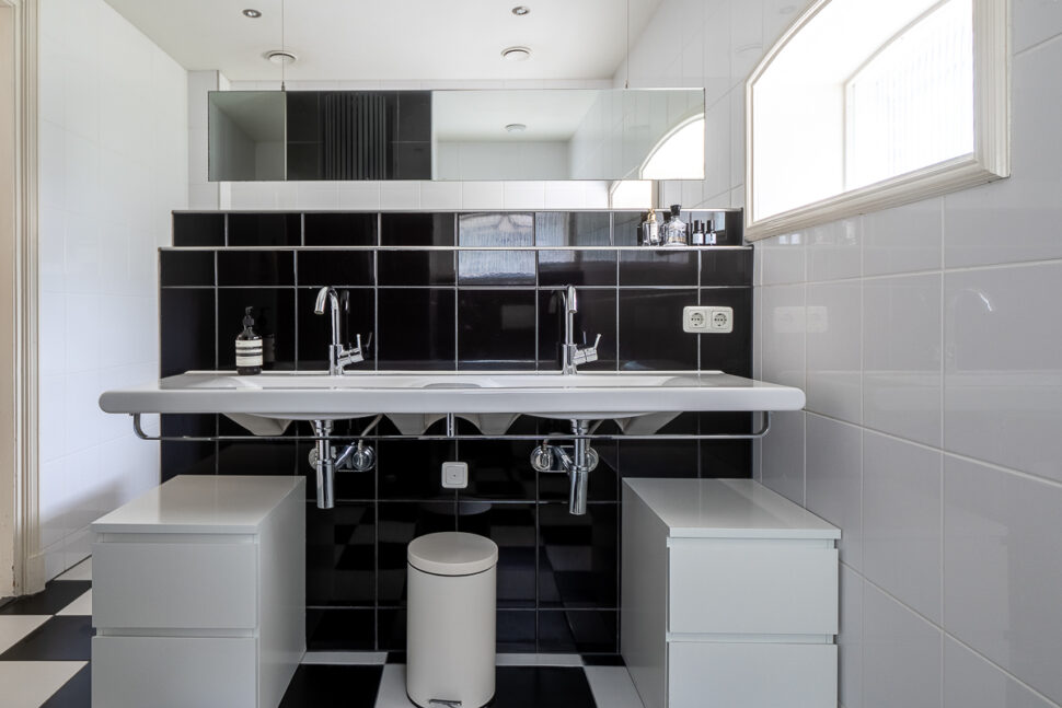 Deurningen, Nieuwe Grensweg 13