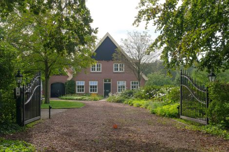 Almelo, Gravenallee 5a