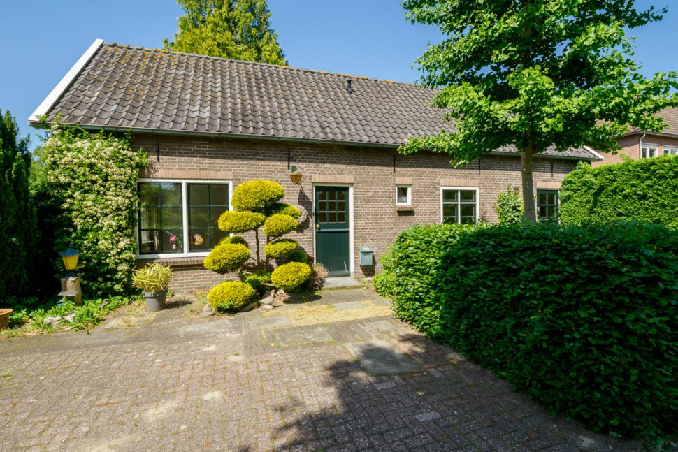 Almelo, Sluiskade Zuidzijde 189